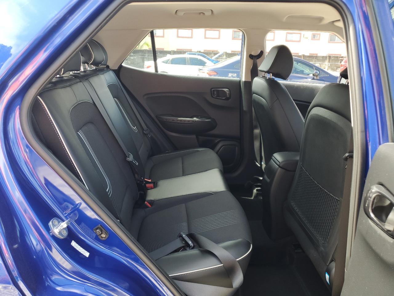 2022 Hyundai Venue Sel VIN: KMHRC8A36NU185995 Lot: 55934315