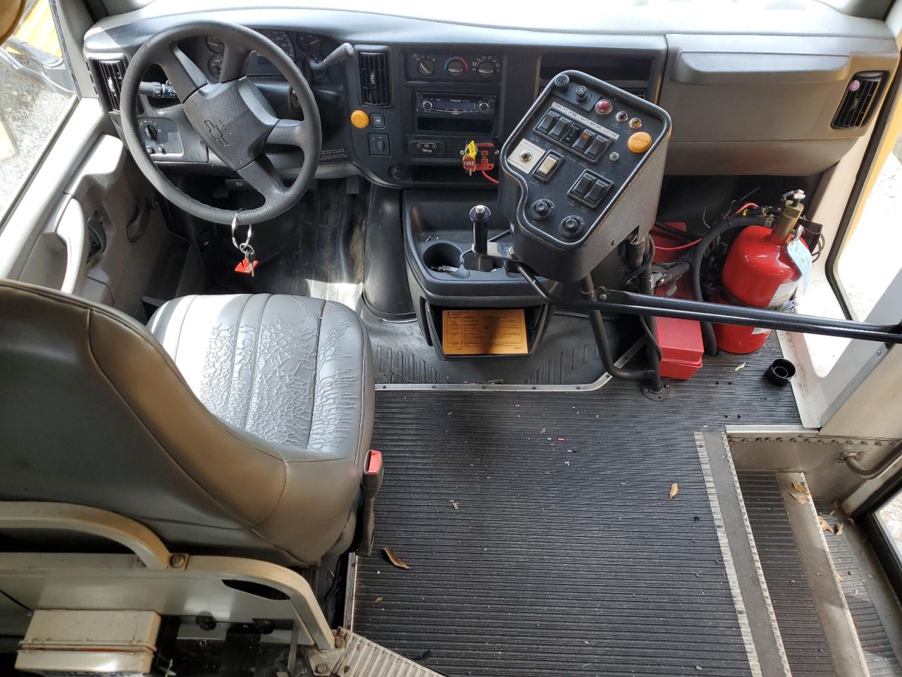 2007 Chevrolet Express G3500 VIN: 1GBJG316871231175 Lot: 56941455