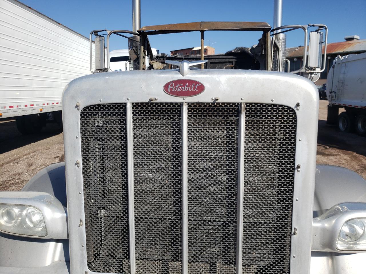 2017 Peterbilt 389 at CO - Colorado Springs, Copart lot