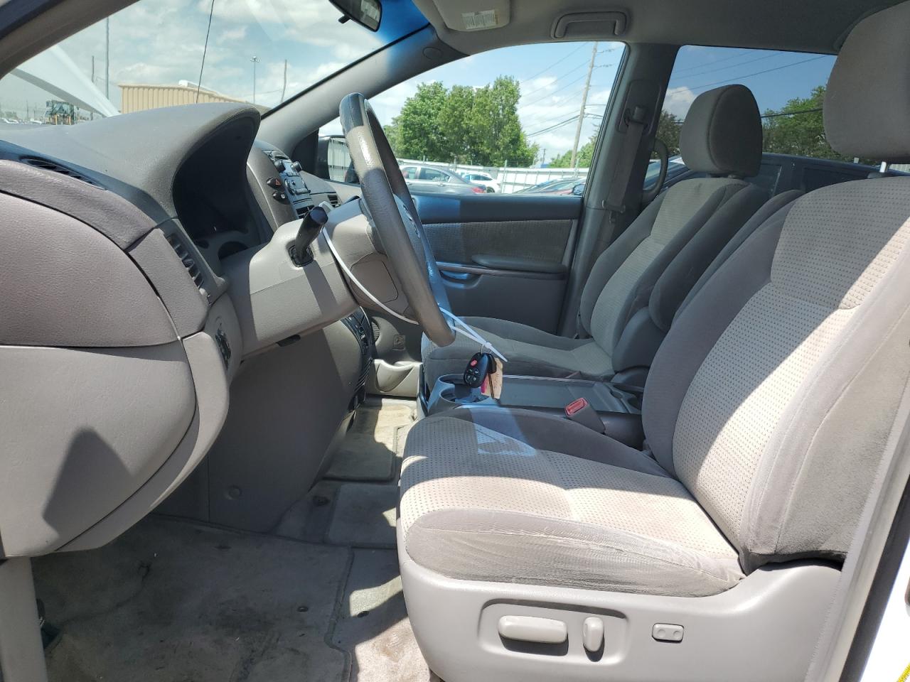 2009 Toyota Sienna Le VIN: 5TDBK23C19S023009 Lot: 56470755