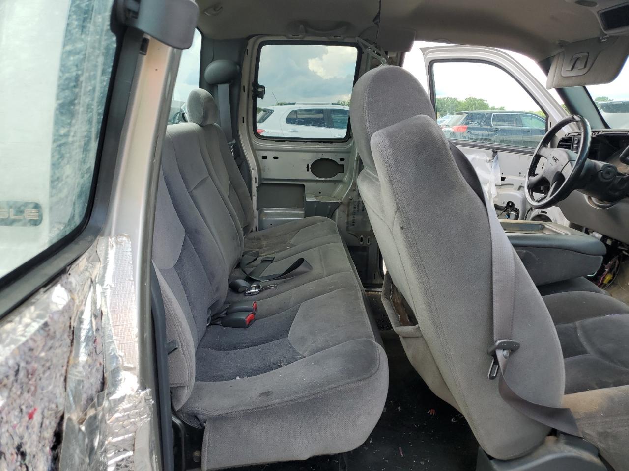 2005 GMC New Sierra K1500 VIN: 1GTEK19B35E241510 Lot: 56581085