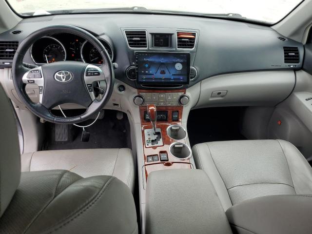 Паркетники TOYOTA HIGHLANDER 2013 Сірий