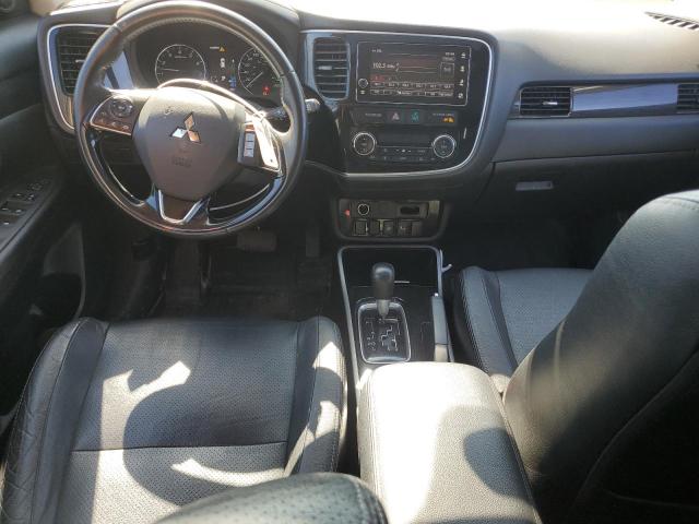 Parquets MITSUBISHI OUTLANDER 2017 Srebrny