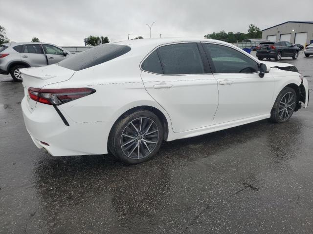  TOYOTA CAMRY 2021 White