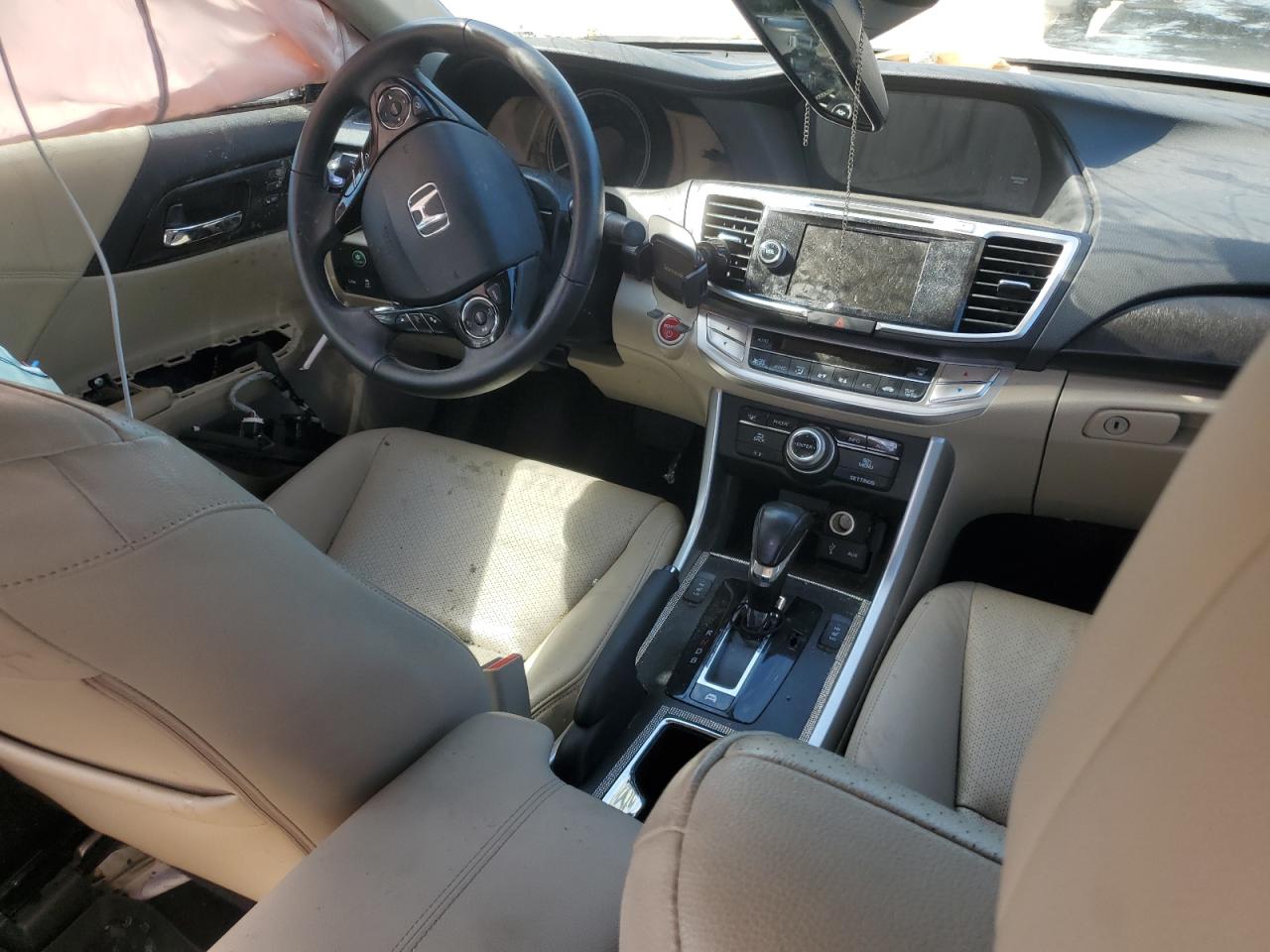 2015 Honda Accord Touring Hybrid VIN: 1HGCR6F75FA009100 Lot: 56545395