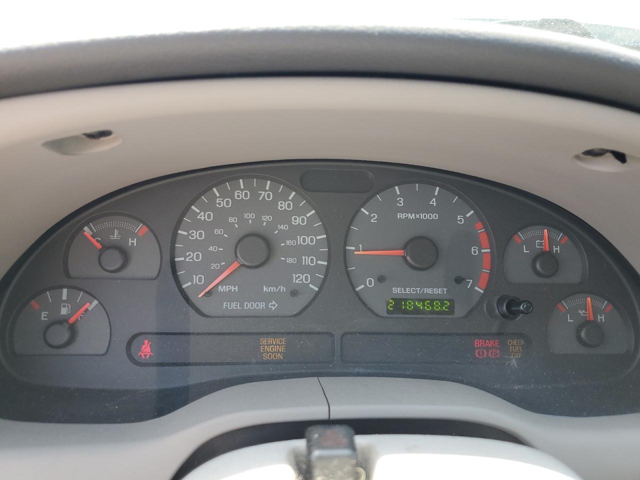 2001 Ford Mustang VIN: 1FAFP404X1F196064 Lot: 57237155