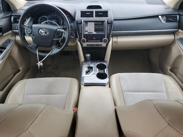 Sedans TOYOTA CAMRY 2012 Biały