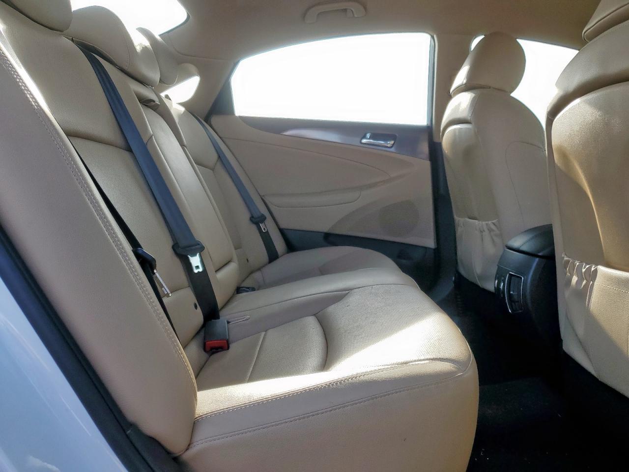 2013 Hyundai Sonata Hybrid VIN: KMHEC4A43DA081061 Lot: 57678085