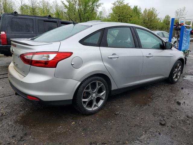 Sedans FORD FOCUS 2014 Silver