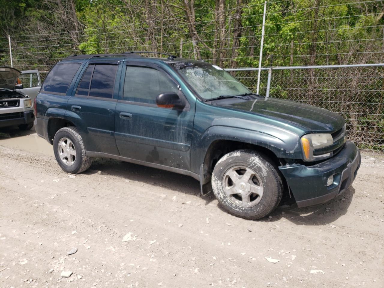 CHEVROLET TRAILBLZR 2005 VIN 1GNDT13S752323590 zdjęcie 4