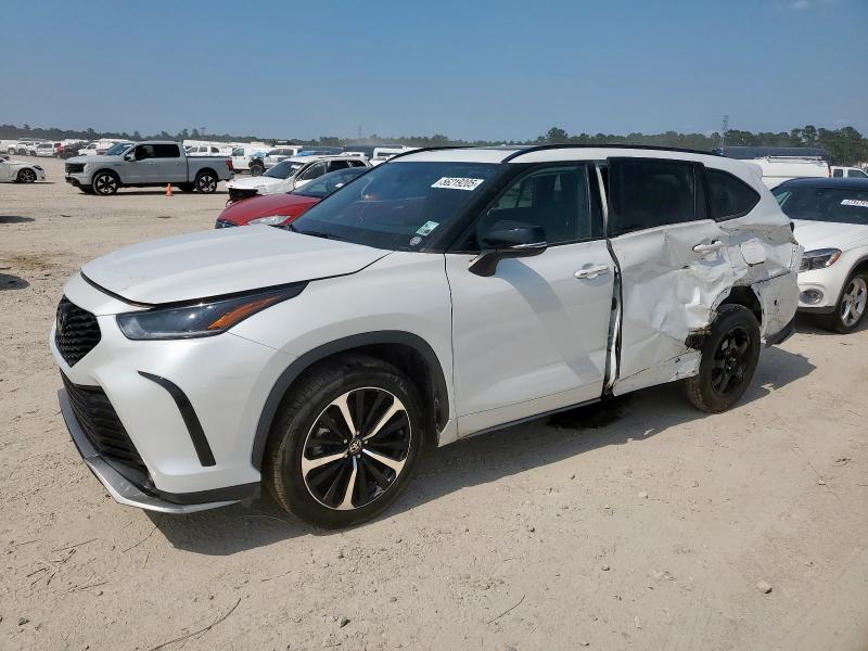  TOYOTA HIGHLANDER 2022 White