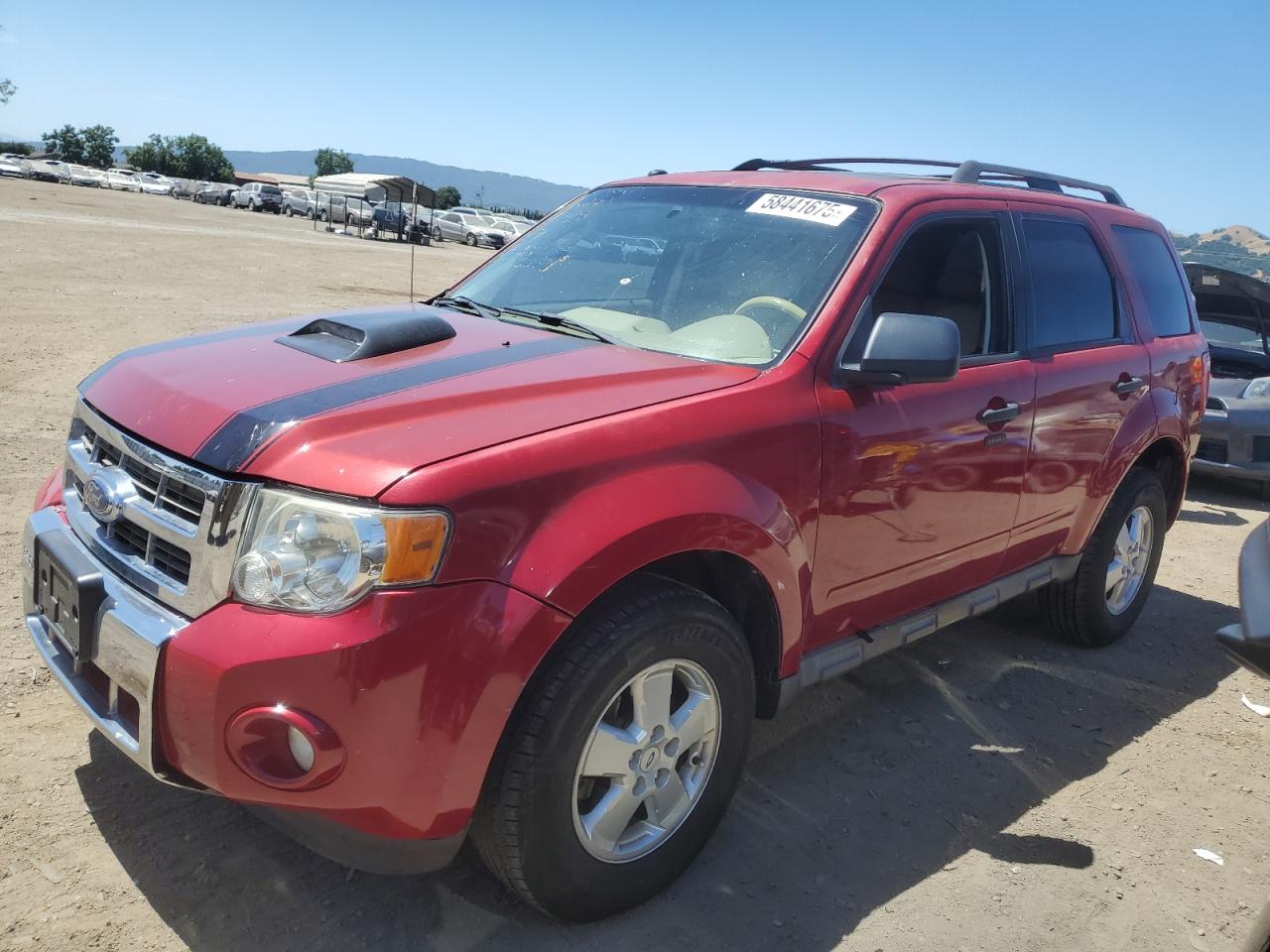 2011 Ford Escape Xlt for Sale in San Martin, CA - Minor Dent/Scratches