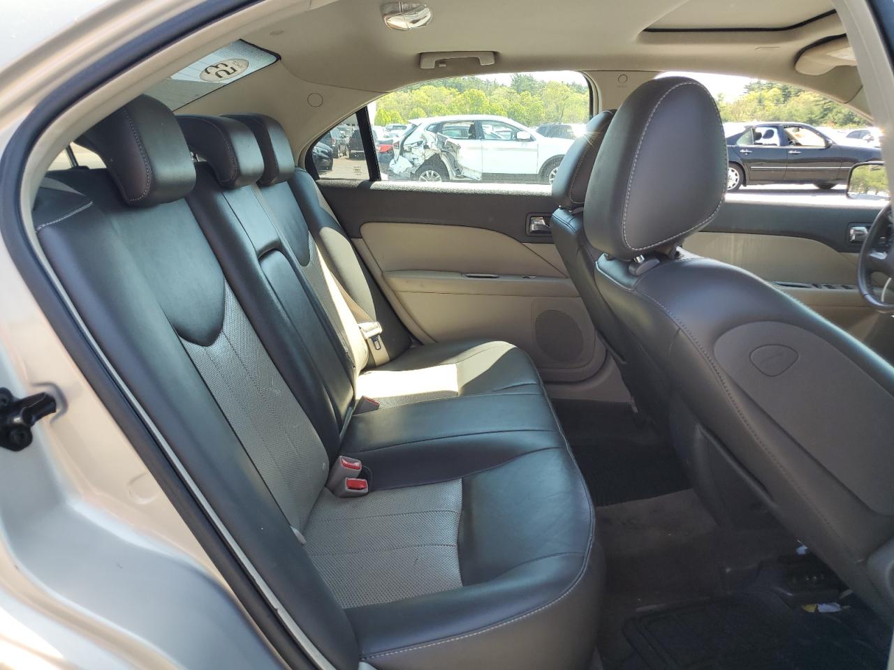 2010 Mercury Milan Premier VIN: 3MEHM0JGXAR658606 Lot: 56310175