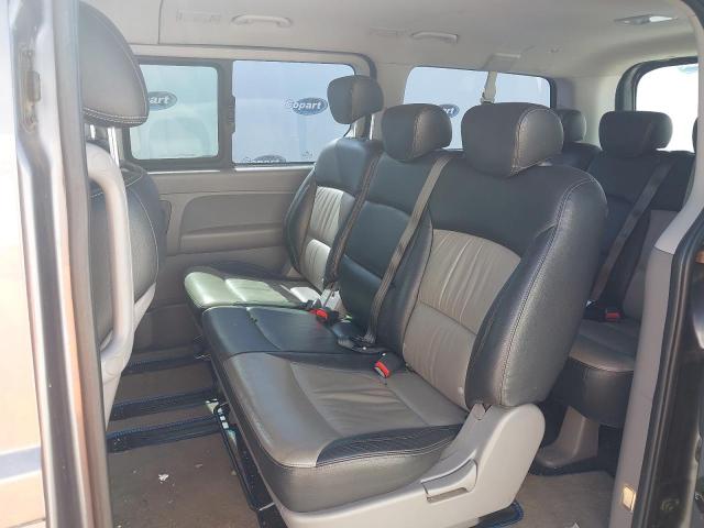 2011 HYUNDAI I800 STYLE