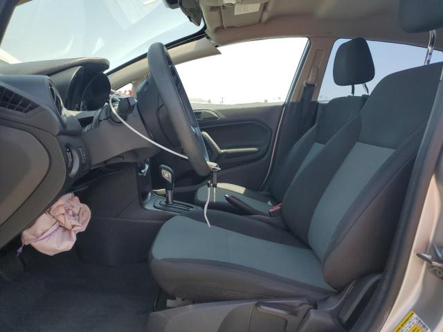  FORD FIESTA 2017 Srebrny