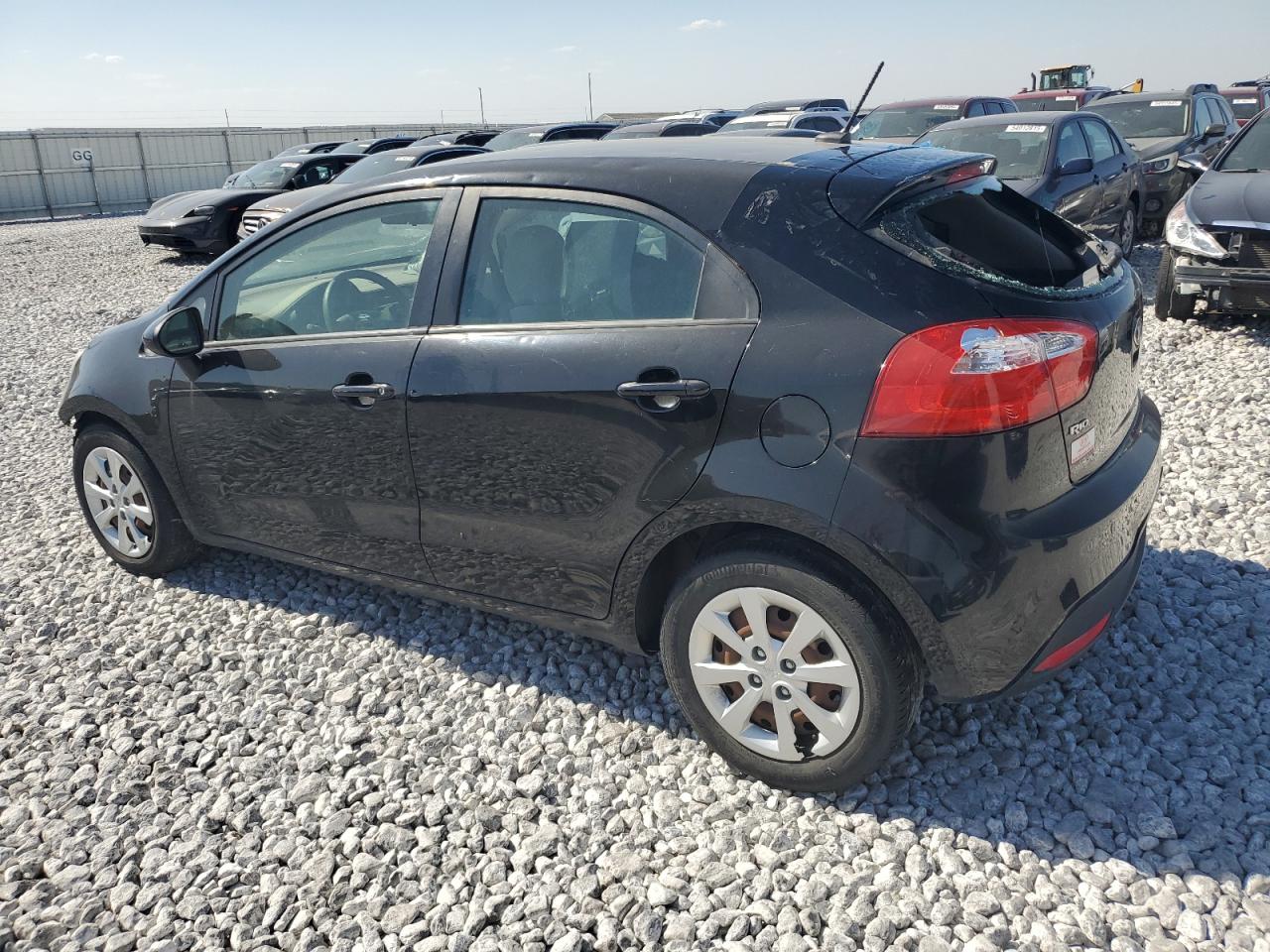 2013 Kia Rio - Image 2
