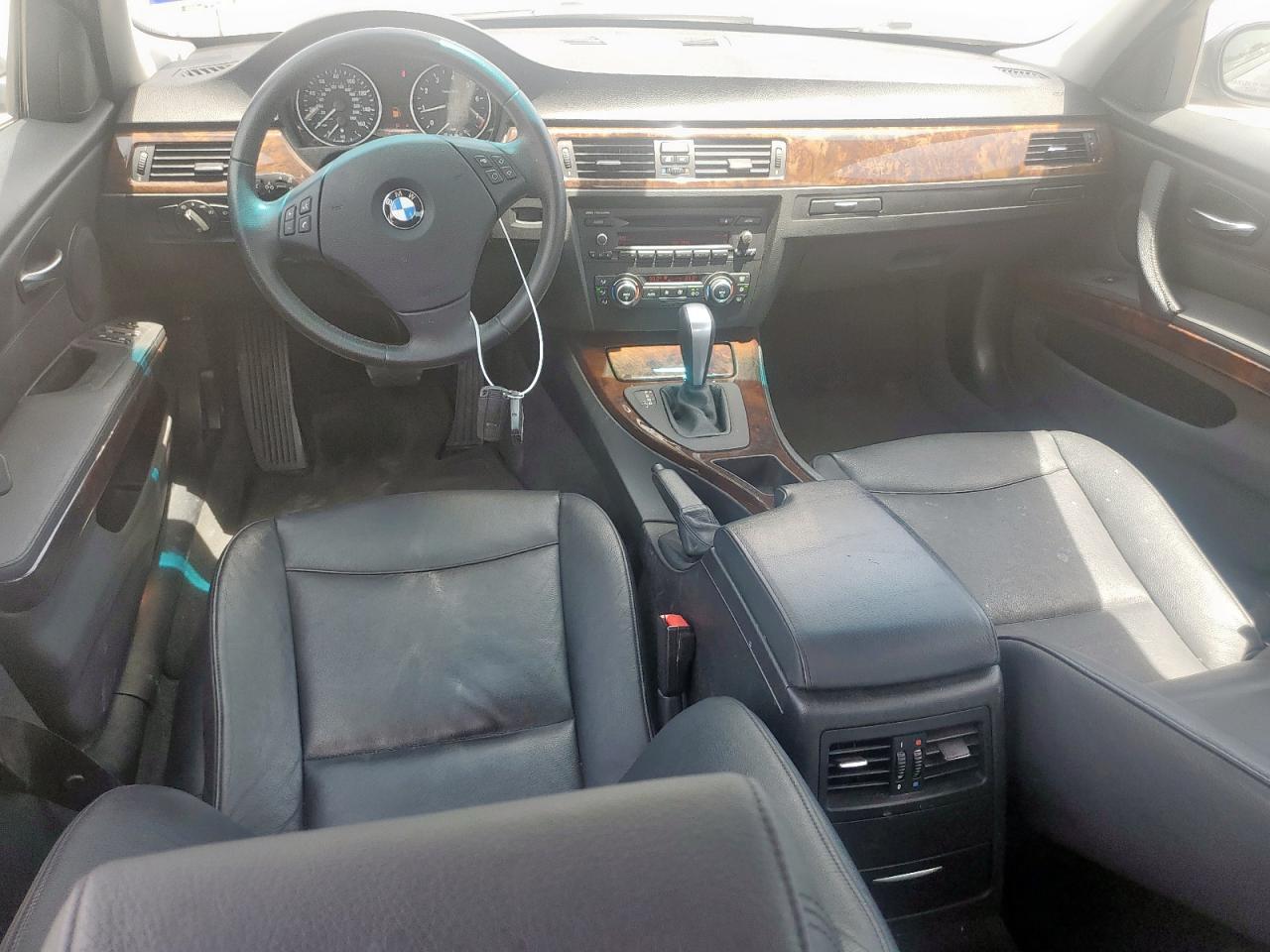 2007 BMW 328 I VIN: WBAVA33547KX81662 Lot: 57052975