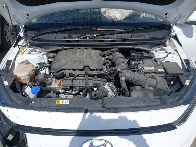 2022 HYUNDAI BAYON SE C