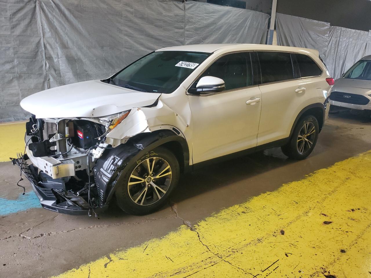 2019 Toyota Highlander Le VIN: 5TDZARFH3KS045052 Lot: 57422795