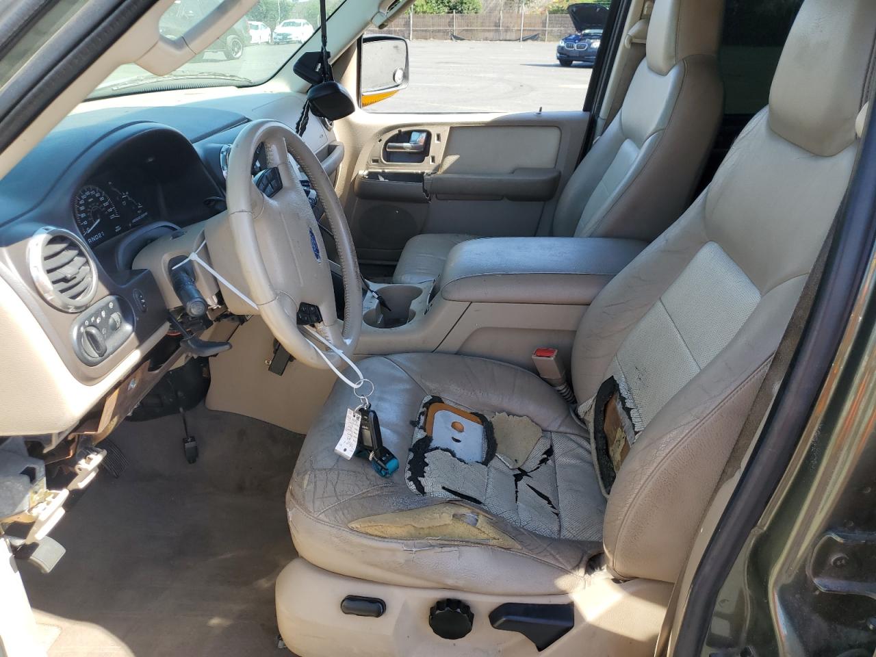 2003 Ford Expedition Eddie Bauer VIN: 1FMFU17L53LA57569 Lot: 57427235