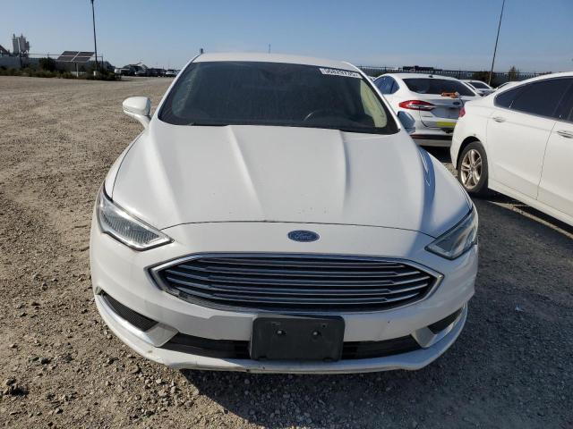  FORD FUSION 2018 Білий
