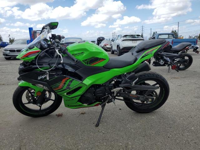  KAWASAKI EX500 H 2024 Зеленый