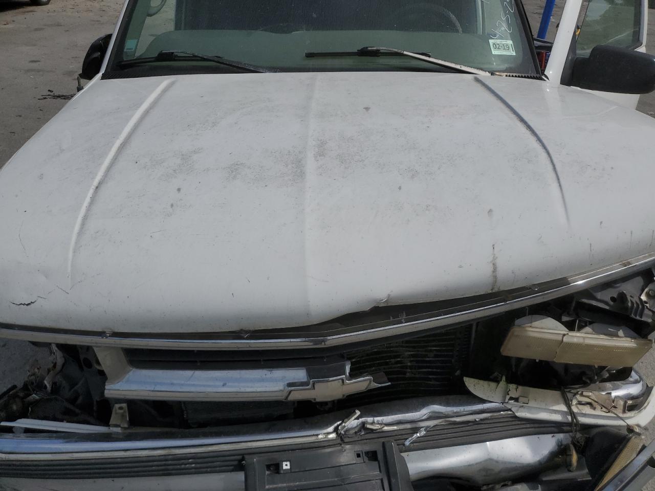 1997 Chevrolet Suburban C1500 VIN: 3GNEC16R5VG134635 Lot: 55558205