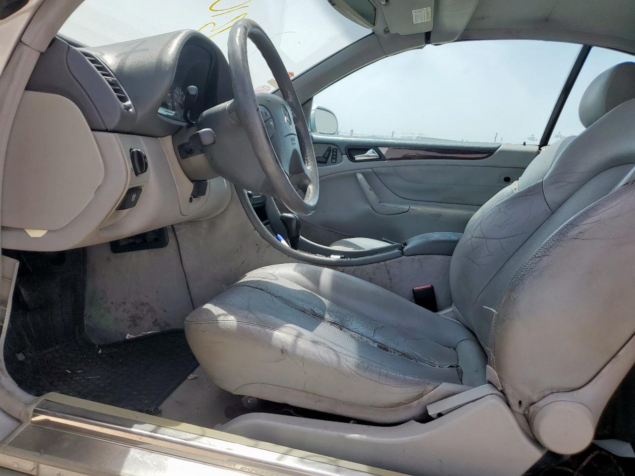 2002 Mercedes-Benz Clk 430 VIN: WDBLK70G12T114280 Lot: 57155725