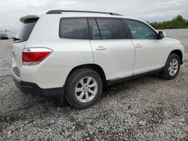 Паркетники TOYOTA HIGHLANDER 2013 Білий