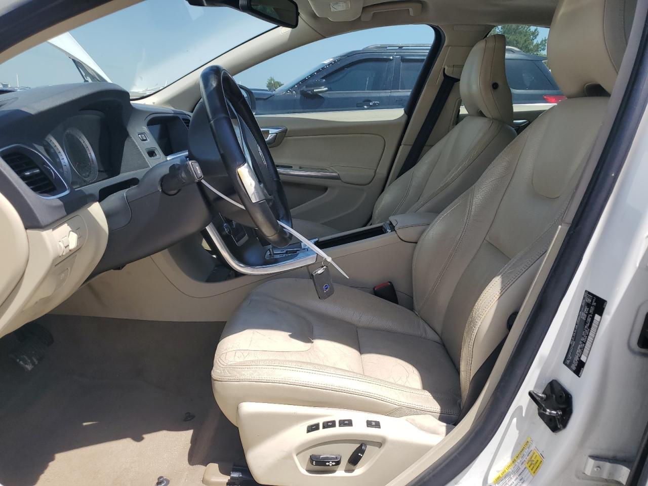 2012 Volvo S60 T5 VIN: YV1622FS0C2114608 Lot: 56623435