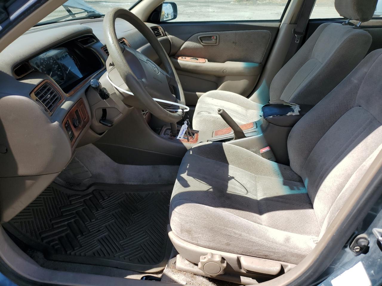 2000 Toyota Camry Ce VIN: JT2BG22KXY0488098 Lot: 56663605
