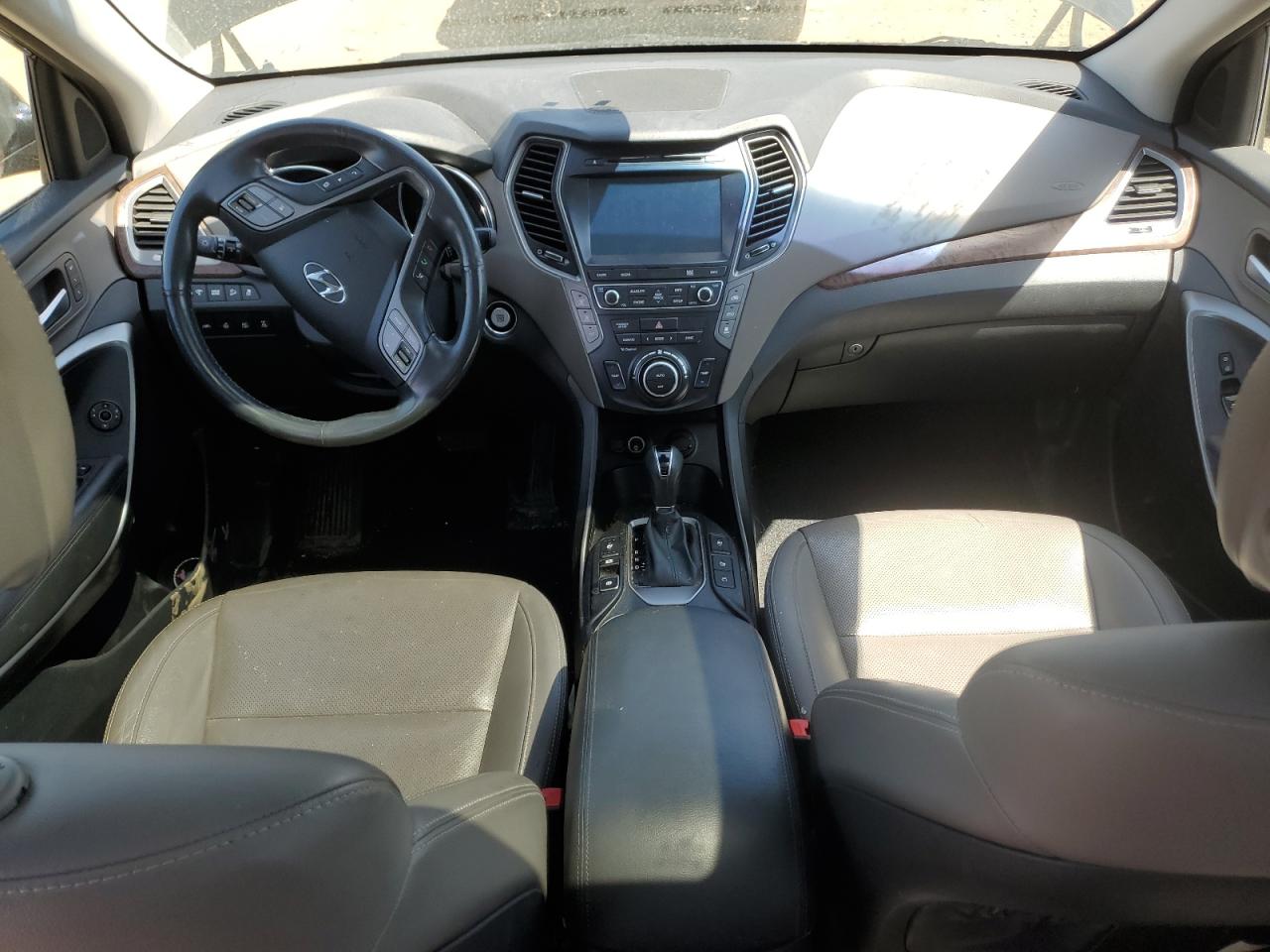 2018 Hyundai Santa Fe Se Ultimate VIN: KM8SRDHF1JU285957 Lot: 57418695