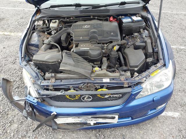 2002 LEXUS IS 300 AUT