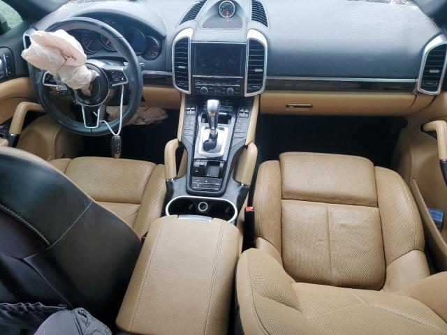  PORSCHE CAYENNE 2016 Biały