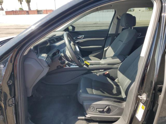  AUDI Q8 E-TRON 2024 Чорний