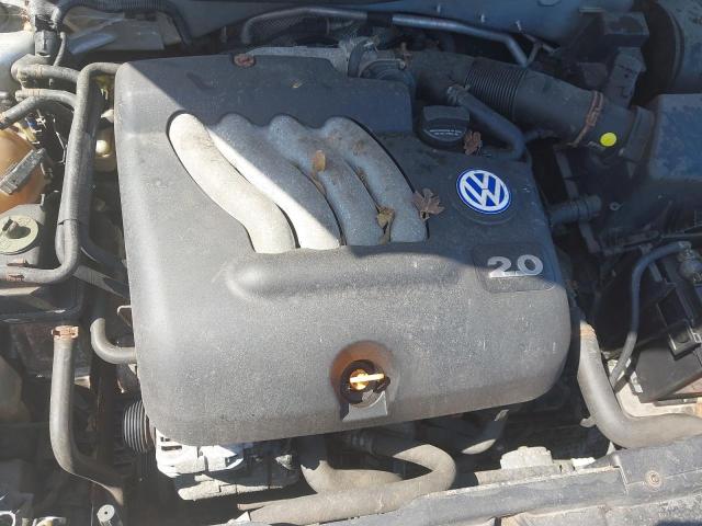 2001 VOLKSWAGEN GOLF