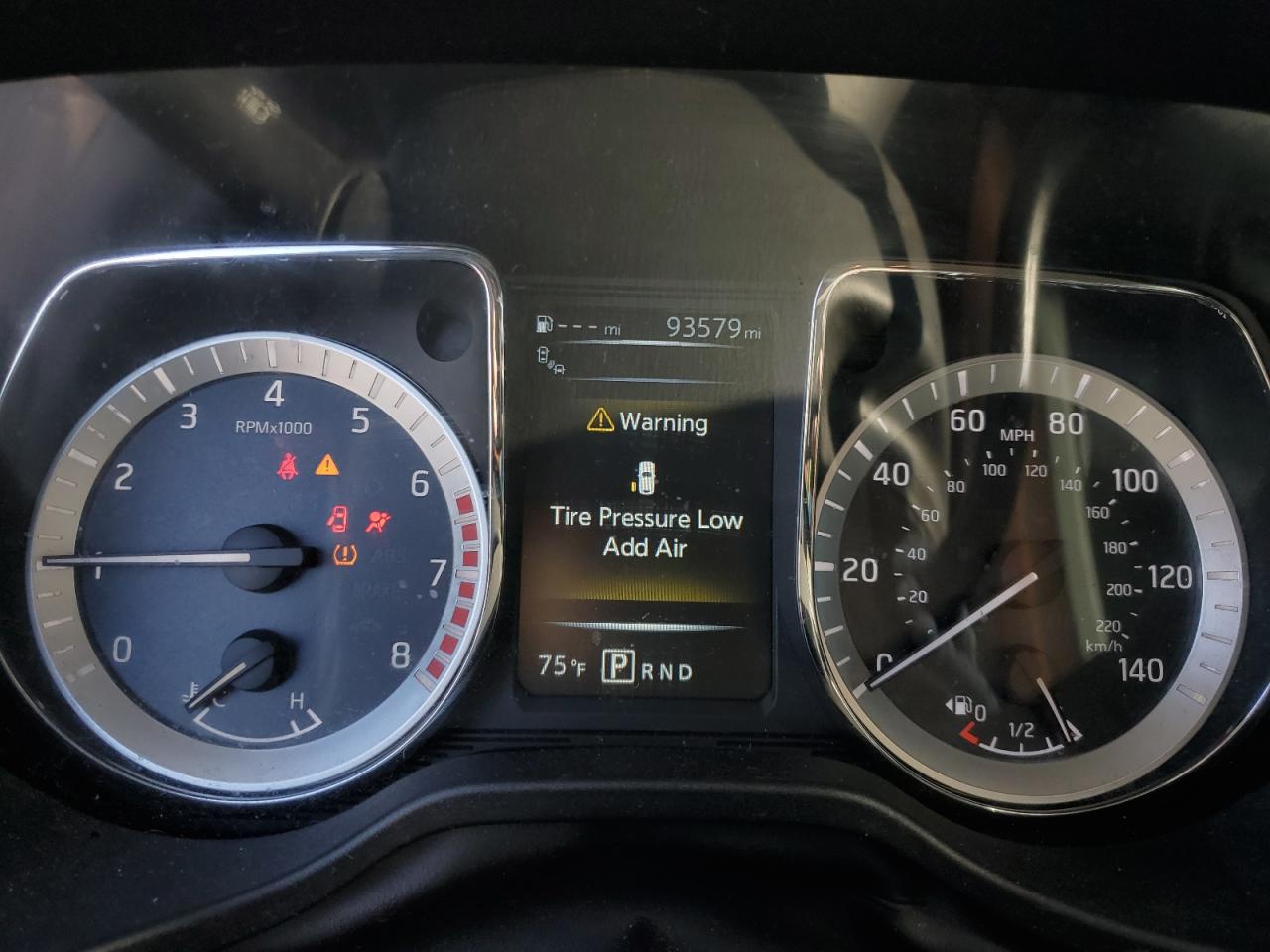 2017 Nissan Titan Sv VIN: 1N6AA1E65HN536197 Lot: 57022465