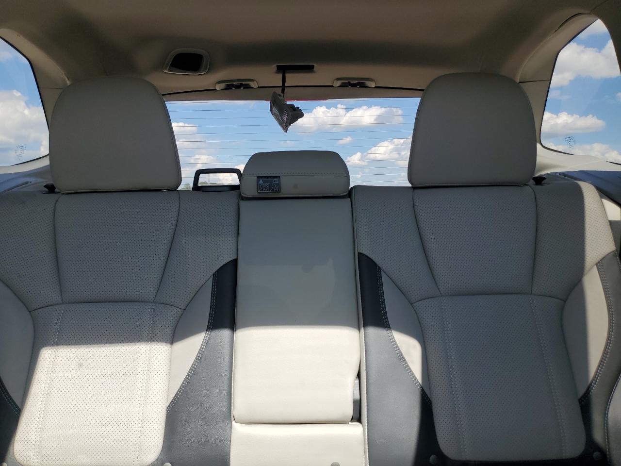 2024 Subaru Forester - Image 10