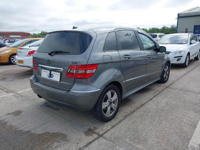 2009 MERCEDES BENZ B180 CDI S