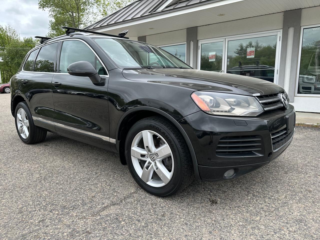 2013 Volkswagen Touareg V6 Tdi en Venta en North Billerica, MA - Minor Dent/Scratches