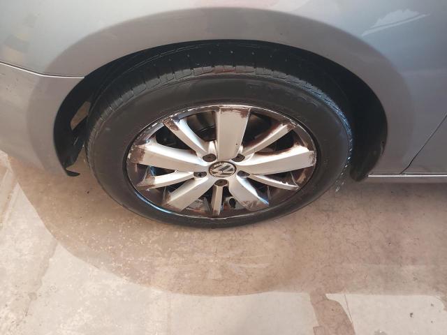 2011 VOLKSWAGEN GOLF MATCH