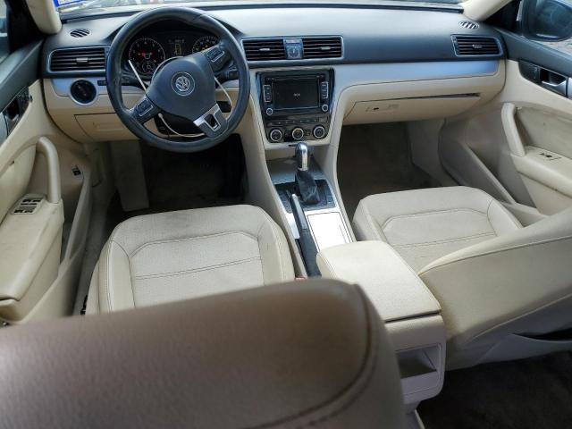 Sedans VOLKSWAGEN PASSAT 2012 Granatowy
