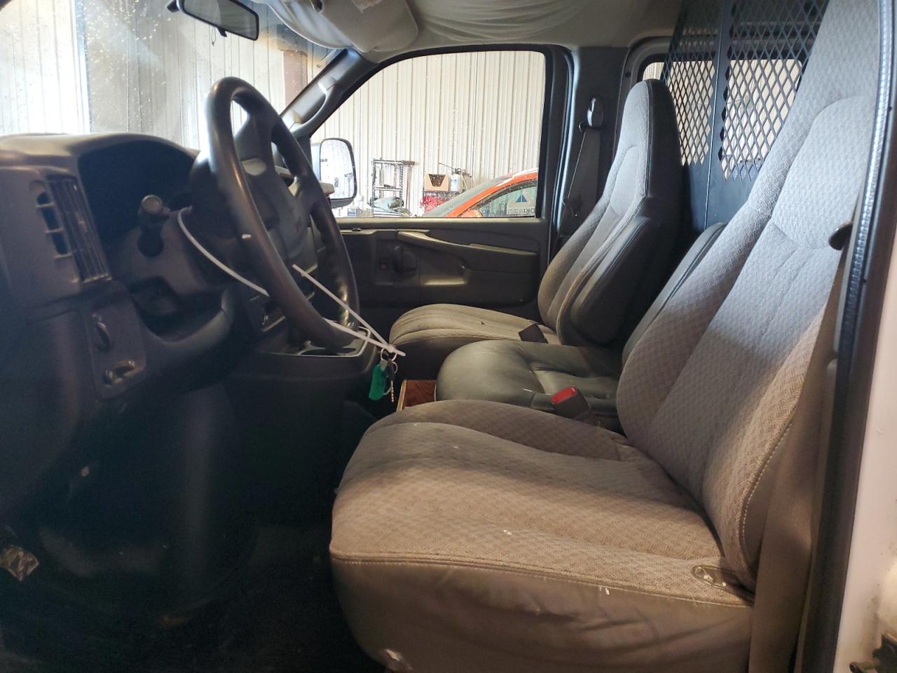 2004 GMC Savana G2500 VIN: 1GTGG25V641900072 Lot: 57496055
