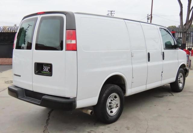  CHEVROLET EXPRESS 2022 White