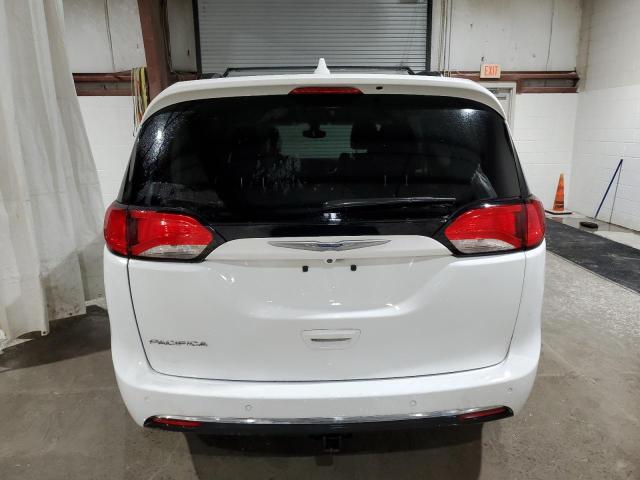  CHRYSLER PACIFICA 2017 White