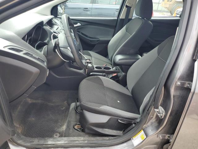 Hatchbacks FORD FOCUS 2014 Srebrny
