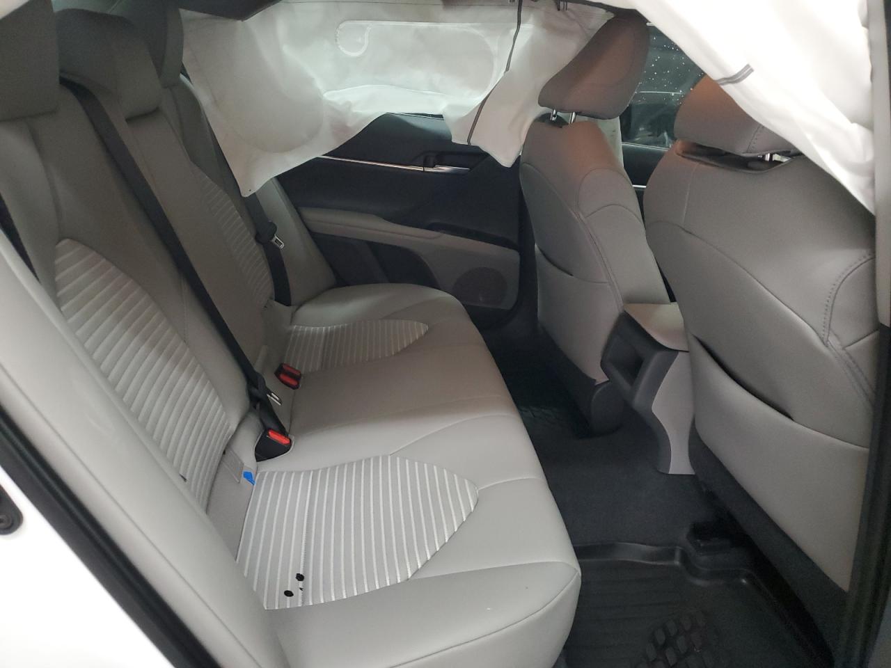 2019 Toyota Camry L VIN: 4T1B11HK3KU820775 Lot: 56760835