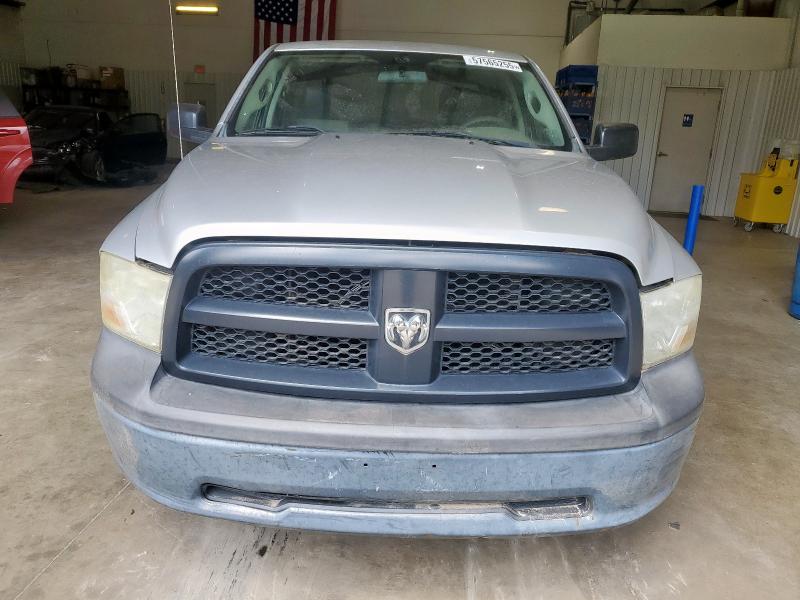  DODGE RAM 1500 2012 Srebrny
