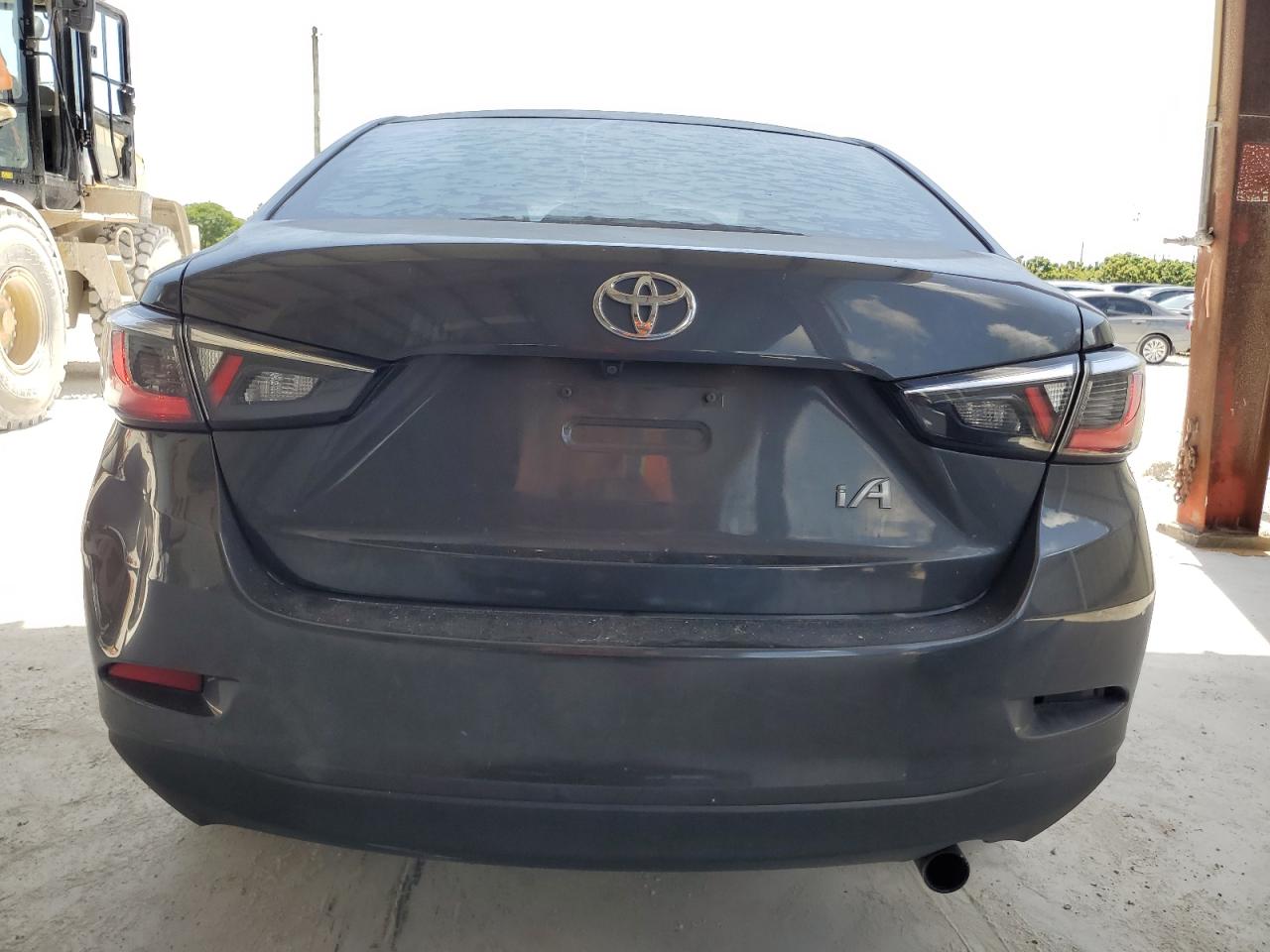 2018 Toyota Yaris Ia VIN: 3MYDLBYV0JY319413 Lot: 56356155