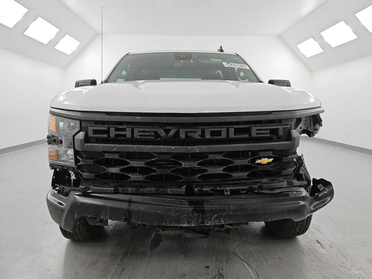 Van Nuys, CA에서 판매 중인 2023 Chevrolet Silverado C1500 - Front End